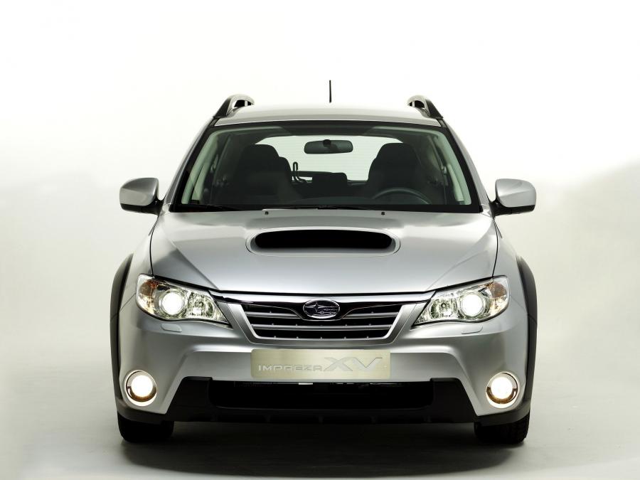  Subaru Impreza XV 2.0D 2010 года  (фото 9 из 12)